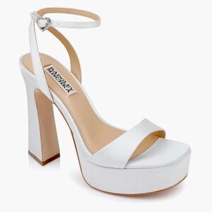 Badgley Mischka White Platform Sandals